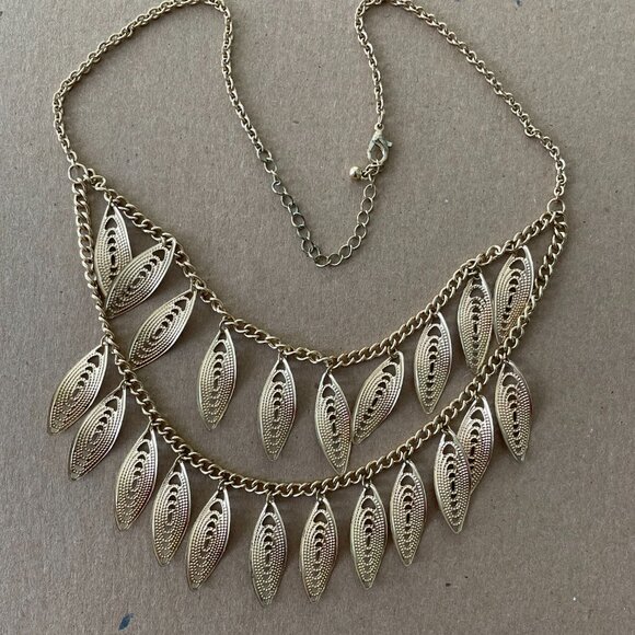 Gold Leaf Double Layered Extendable Necklace - Picture 3 of 4